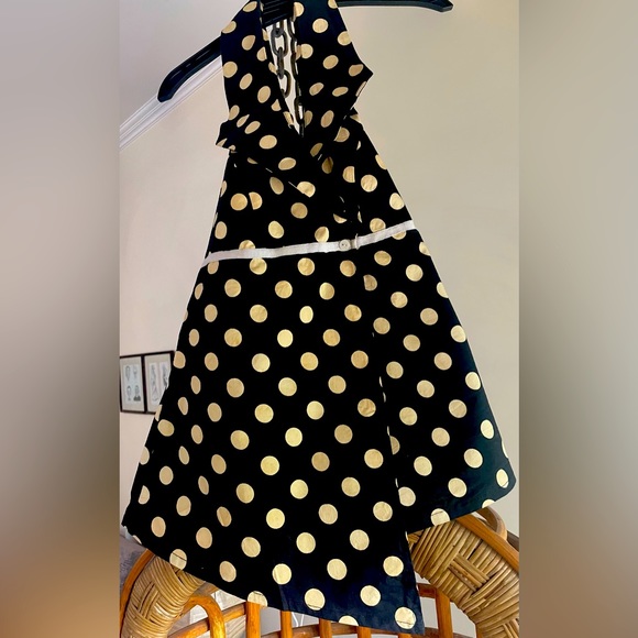 Black & off white polka dot backless halter top in pure cotton material size S - Picture 5 of 9